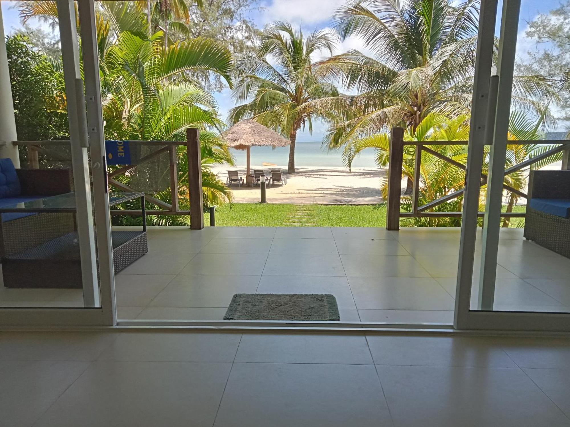 Saracen Bay Resort Koh Rong Sanloem Exterior photo
